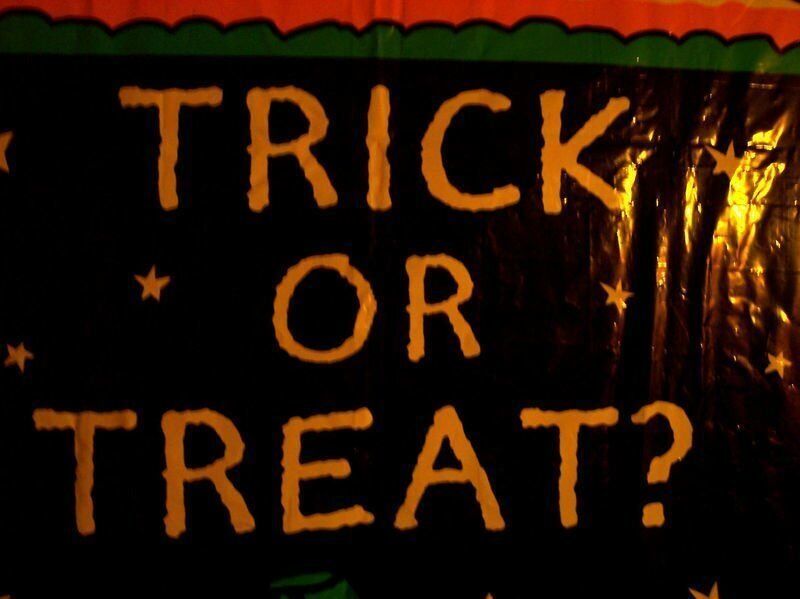 Lockport council sets Halloween hours
